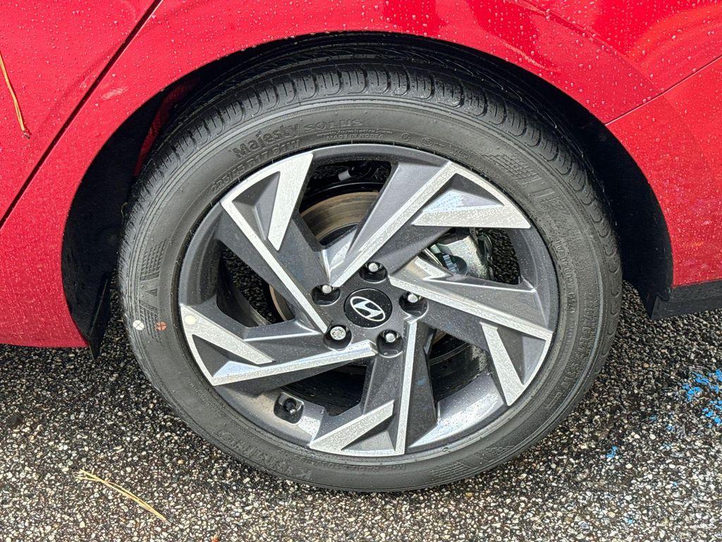 used 2025 Hyundai Elantra car, priced at $20,220