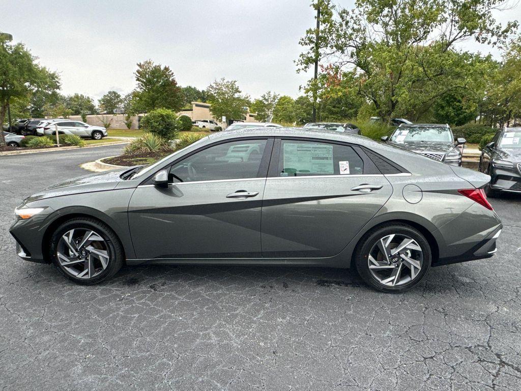 new 2025 Hyundai Elantra car, priced at $25,589