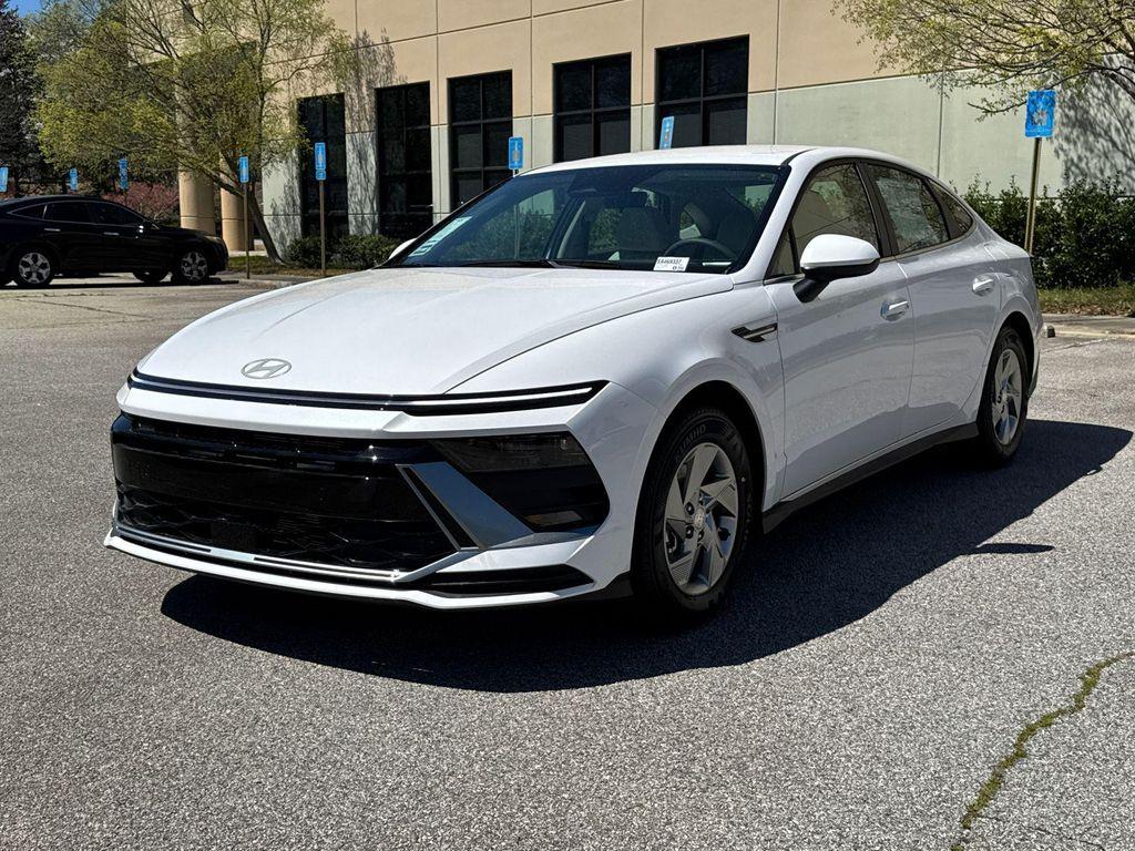new 2025 Hyundai Sonata car, priced at $23,804