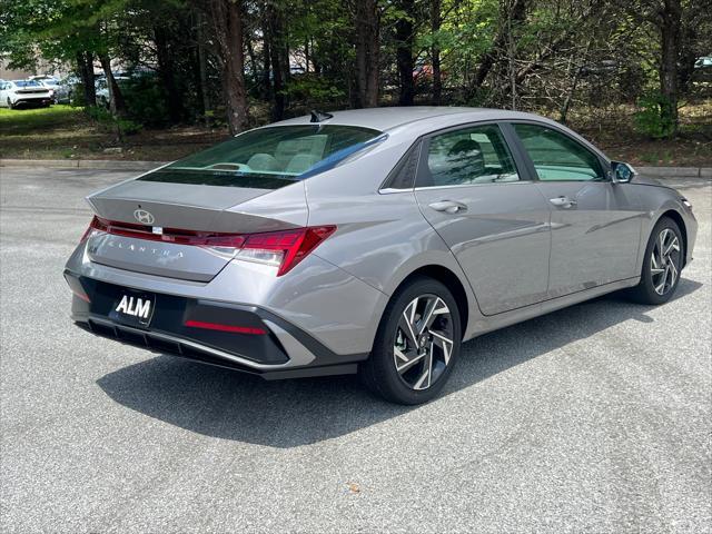 new 2024 Hyundai Elantra car, priced at $21,878