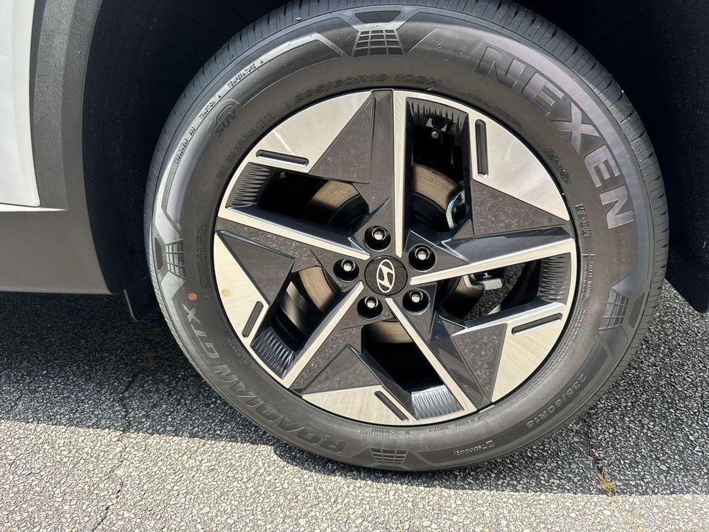 new 2025 Hyundai TUCSON Hybrid car, priced at $35,365
