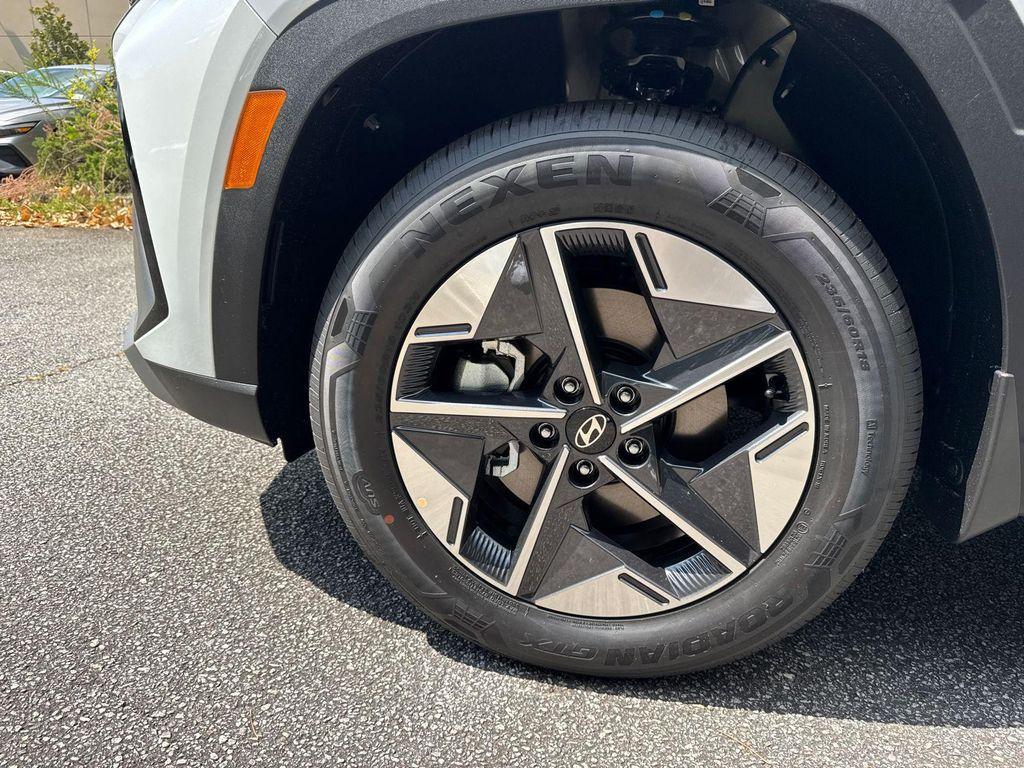 new 2025 Hyundai TUCSON Hybrid car, priced at $35,365