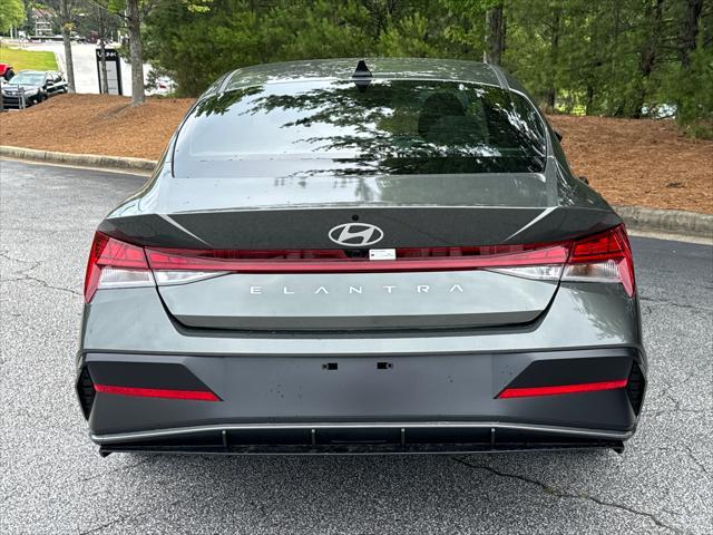 new 2024 Hyundai Elantra car, priced at $21,919