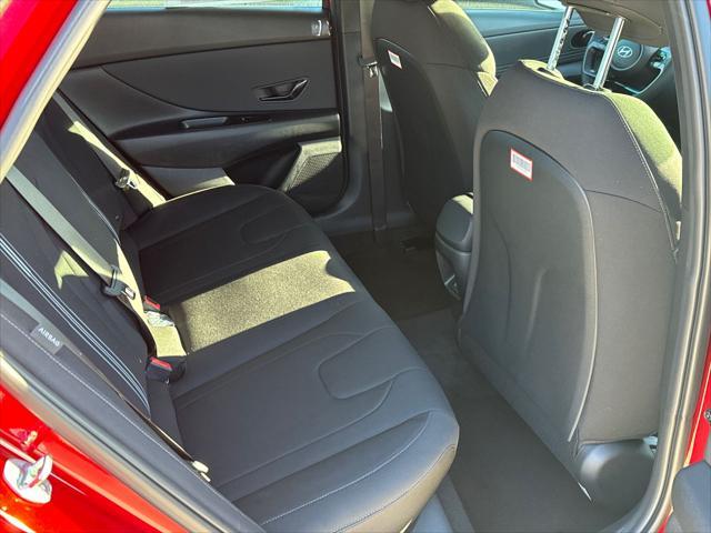 new 2025 Hyundai Elantra car, priced at $23,692