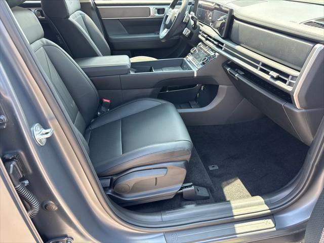 new 2025 Hyundai Santa Fe car, priced at $38,456