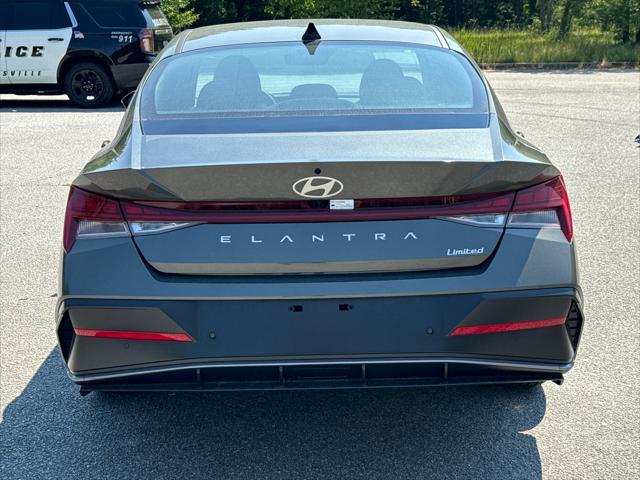 new 2024 Hyundai Elantra car, priced at $24,192