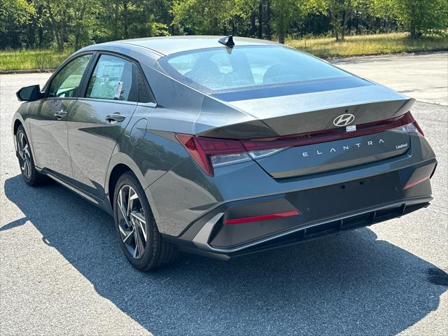 new 2024 Hyundai Elantra car, priced at $24,192