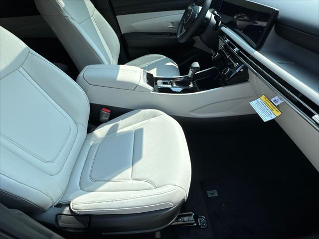 new 2025 Hyundai Tucson car, priced at $32,489
