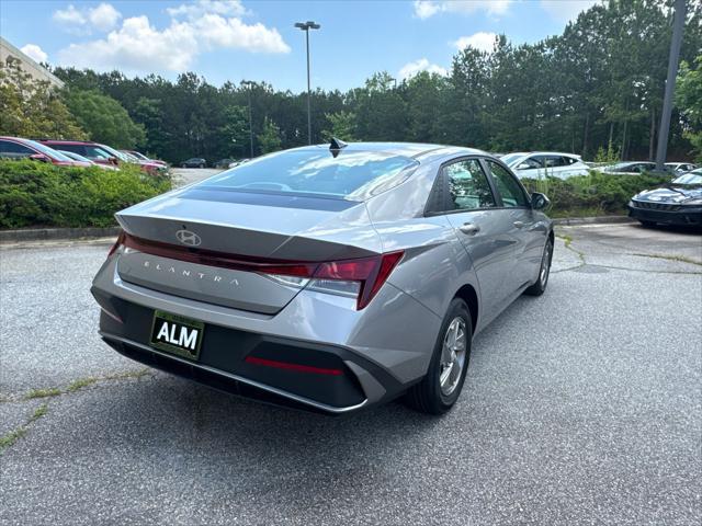 new 2025 Hyundai Elantra car, priced at $22,253