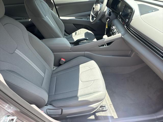 new 2025 Hyundai Elantra car, priced at $22,253