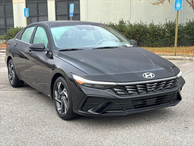 new 2025 Hyundai Elantra car, priced at $21,676