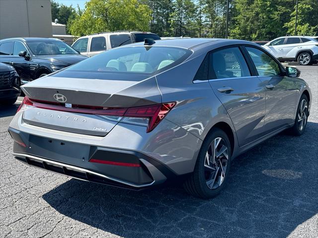 new 2024 Hyundai Elantra car, priced at $25,565