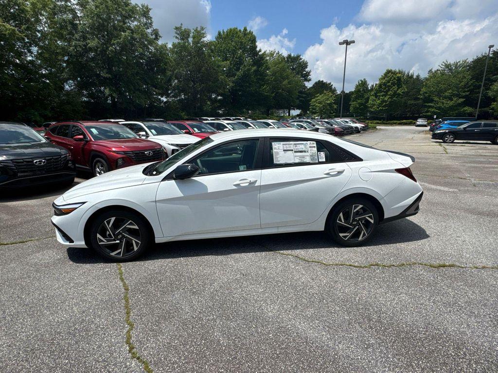 new 2025 Hyundai Elantra car, priced at $23,614