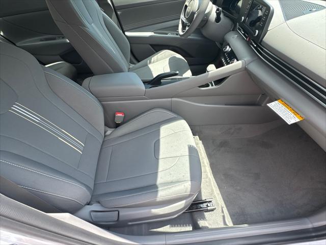 new 2025 Hyundai Elantra car, priced at $23,614