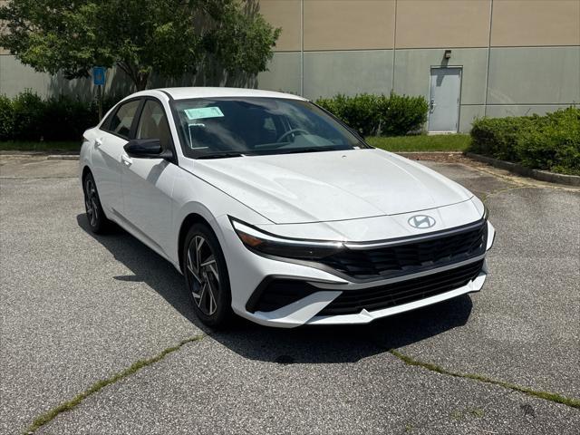 new 2025 Hyundai Elantra car, priced at $23,614