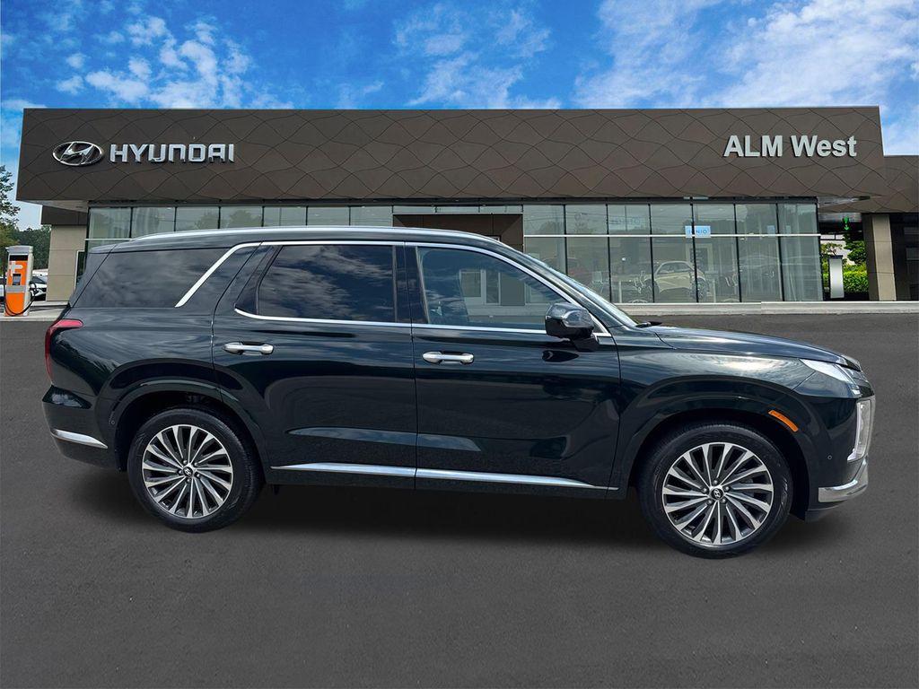 used 2025 Hyundai Palisade car, priced at $42,320