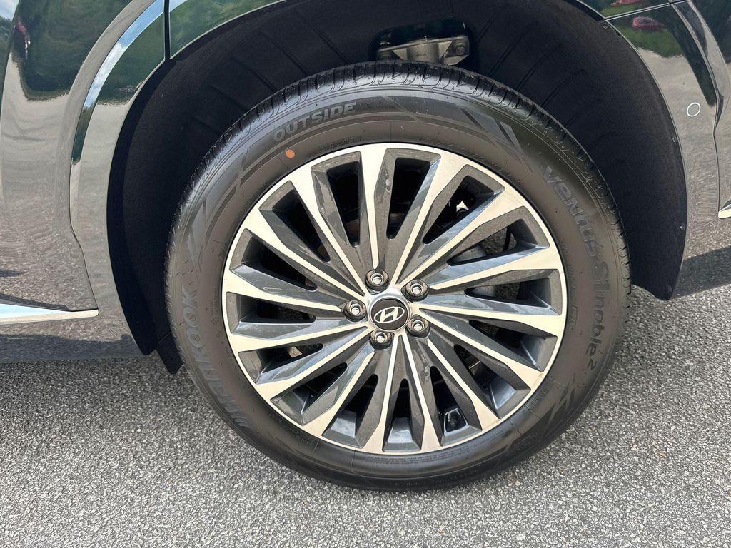 used 2025 Hyundai Palisade car, priced at $42,320