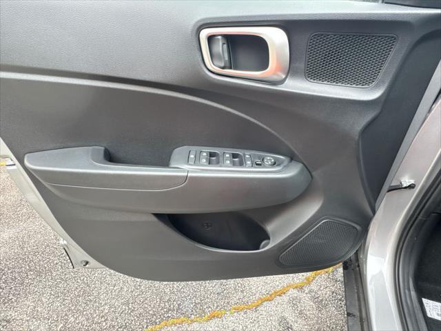 new 2025 Hyundai Venue car, priced at $22,968