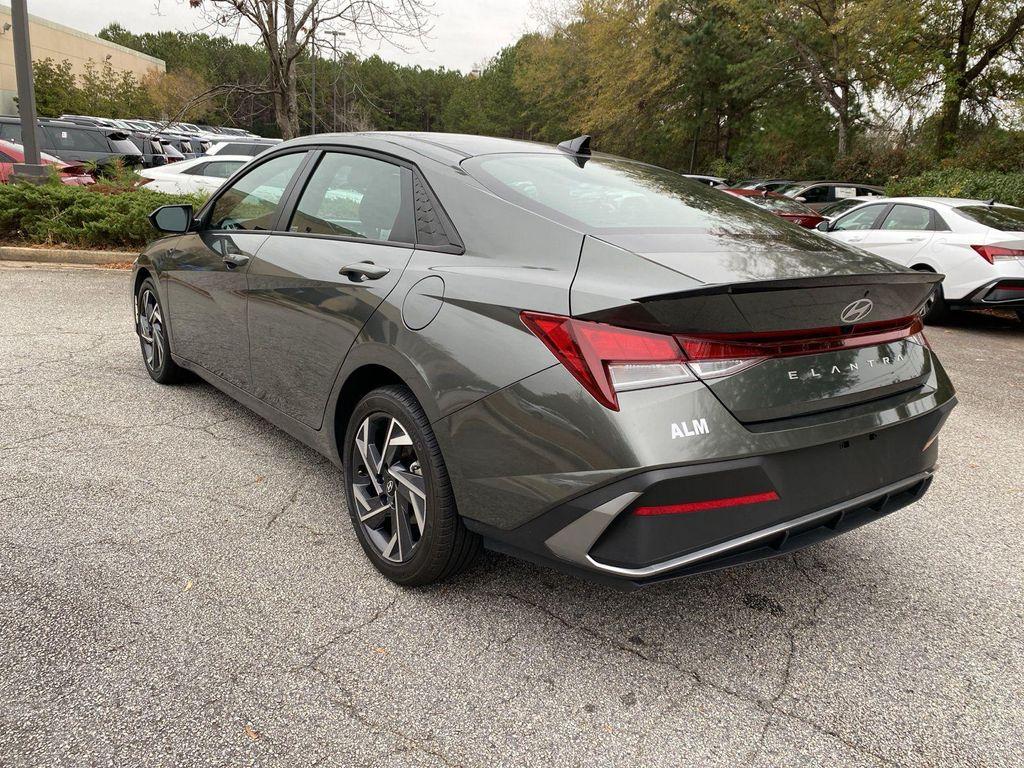 used 2025 Hyundai Elantra car, priced at $17,920