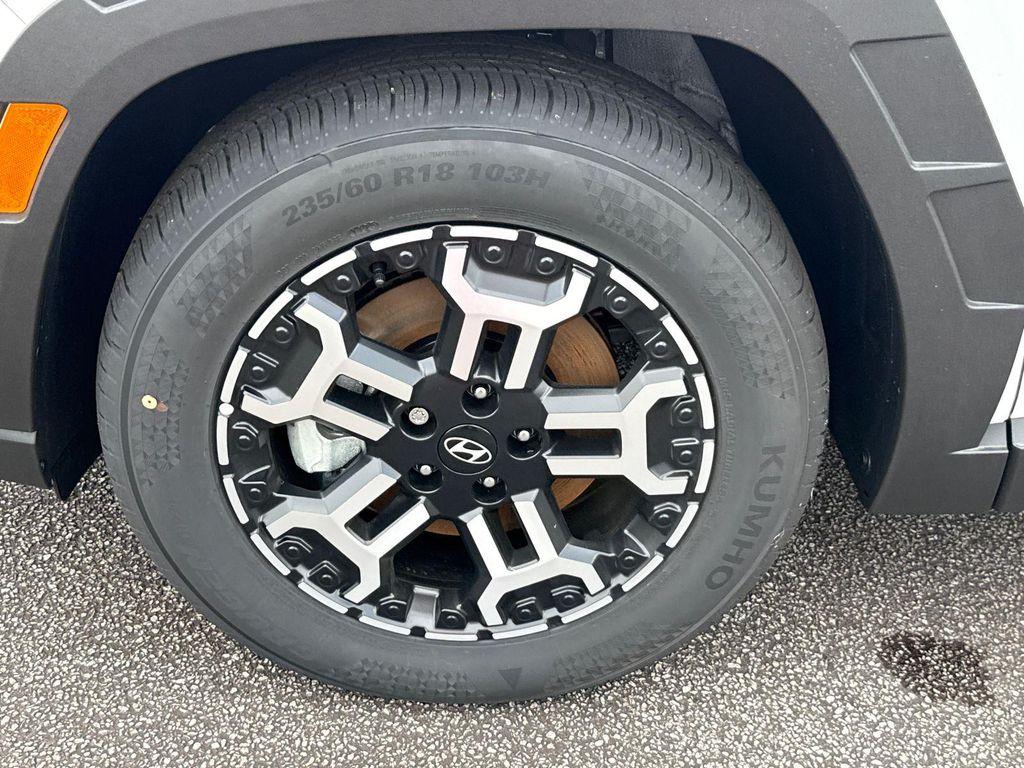 new 2025 Hyundai Tucson car, priced at $29,418