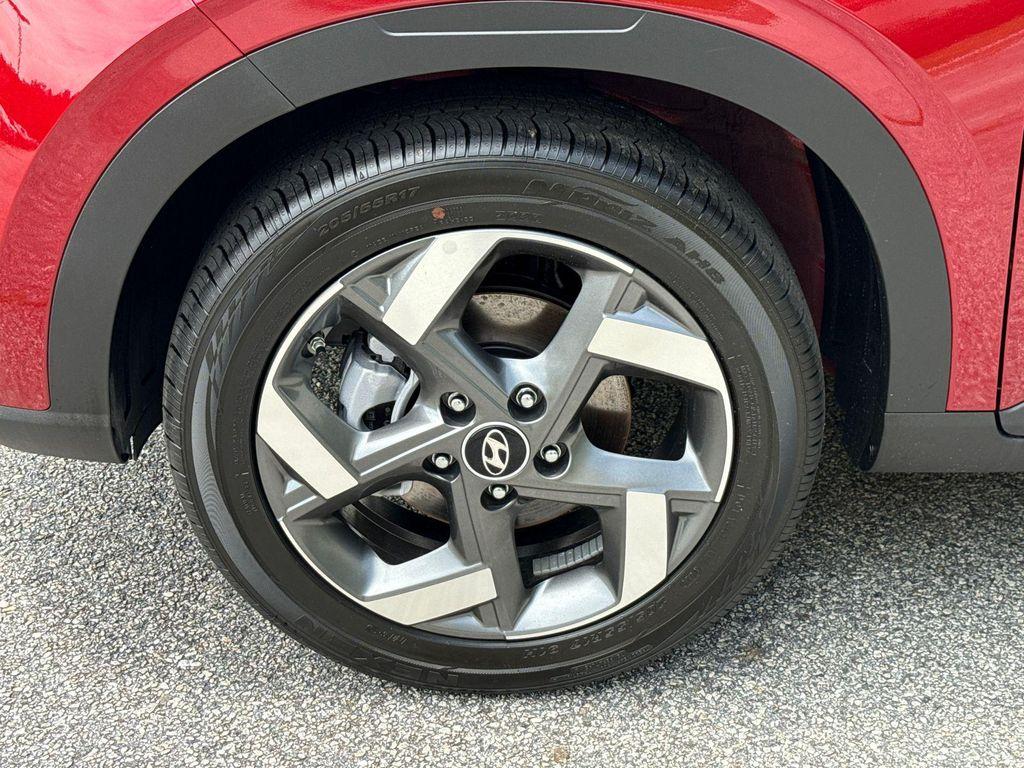 new 2025 Hyundai Venue car, priced at $25,057