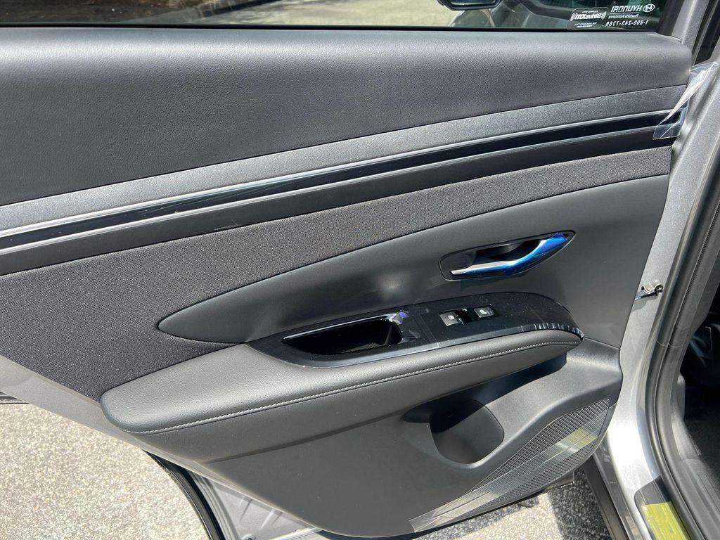 new 2024 Hyundai TUCSON Hybrid car, priced at $38,584