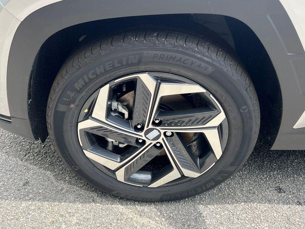 new 2024 Hyundai TUCSON Hybrid car, priced at $38,584