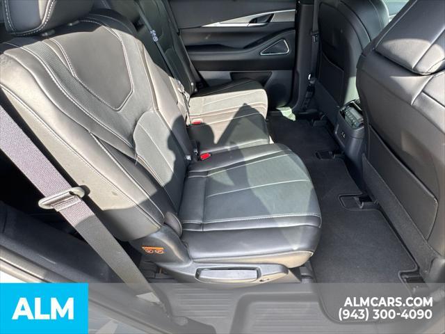 used 2025 INFINITI QX60 car, priced at $46,960