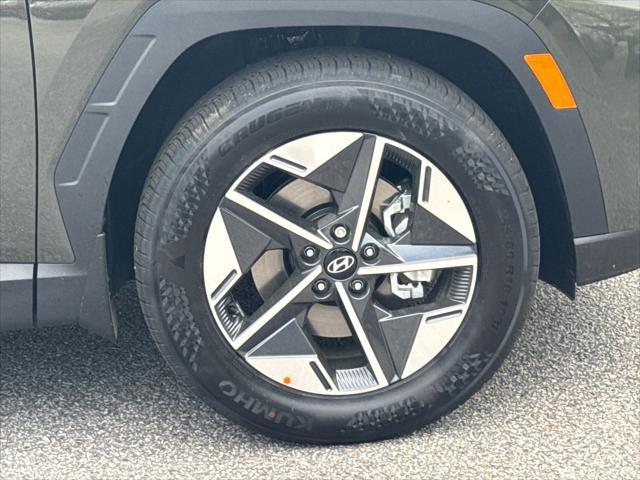 new 2025 Hyundai Tucson car, priced at $30,142