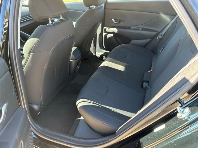 new 2025 Hyundai Elantra car, priced at $22,120