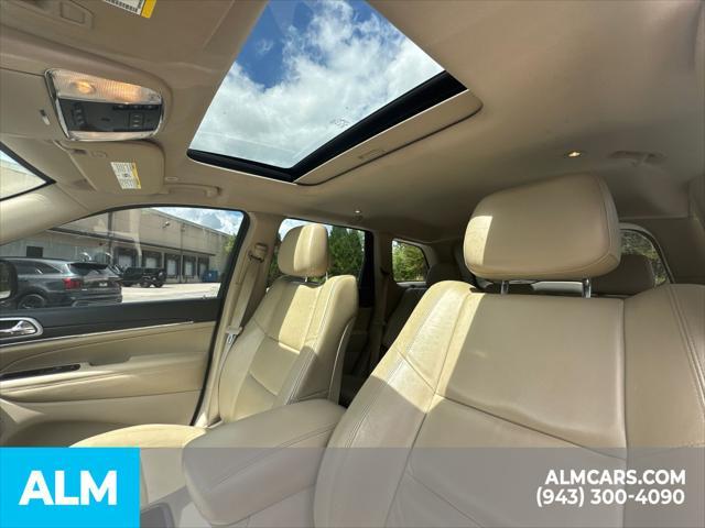 used 2022 Jeep Grand Cherokee car, priced at $22,420