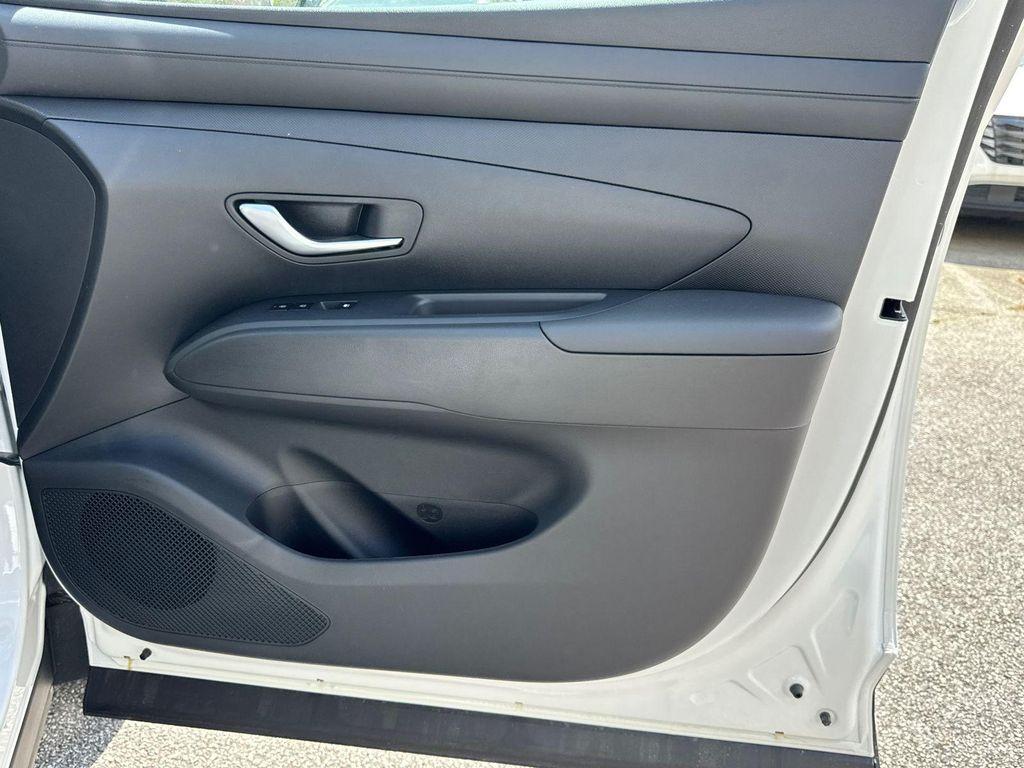 new 2025 Hyundai Tucson car, priced at $27,354