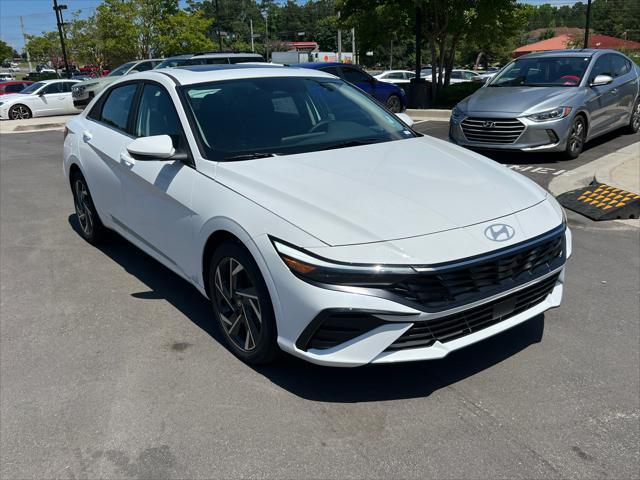 new 2024 Hyundai Elantra car, priced at $22,243