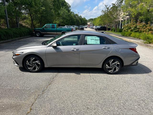 new 2024 Hyundai Elantra car, priced at $21,862