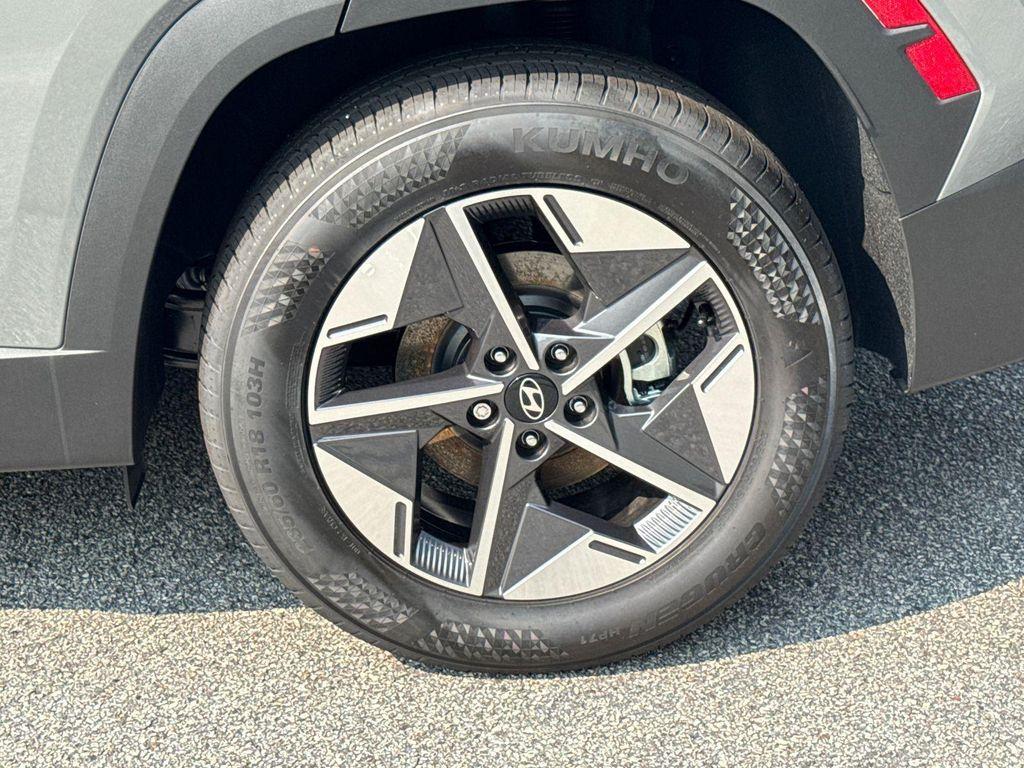 new 2025 Hyundai Tucson car, priced at $26,158