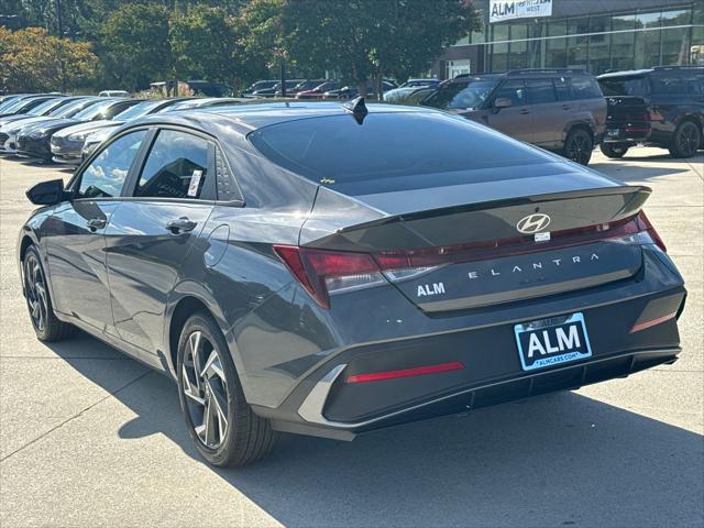 new 2025 Hyundai Elantra car, priced at $23,246