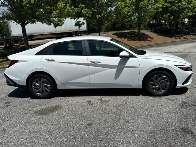 new 2024 Hyundai Elantra car, priced at $20,858