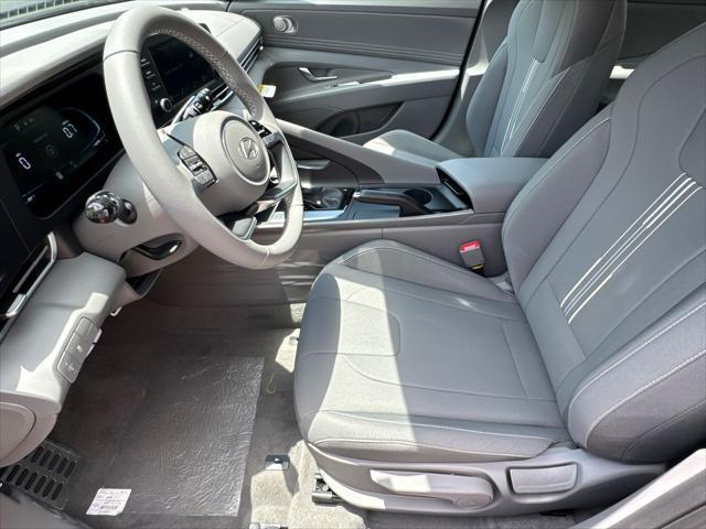 new 2025 Hyundai Elantra car, priced at $23,125
