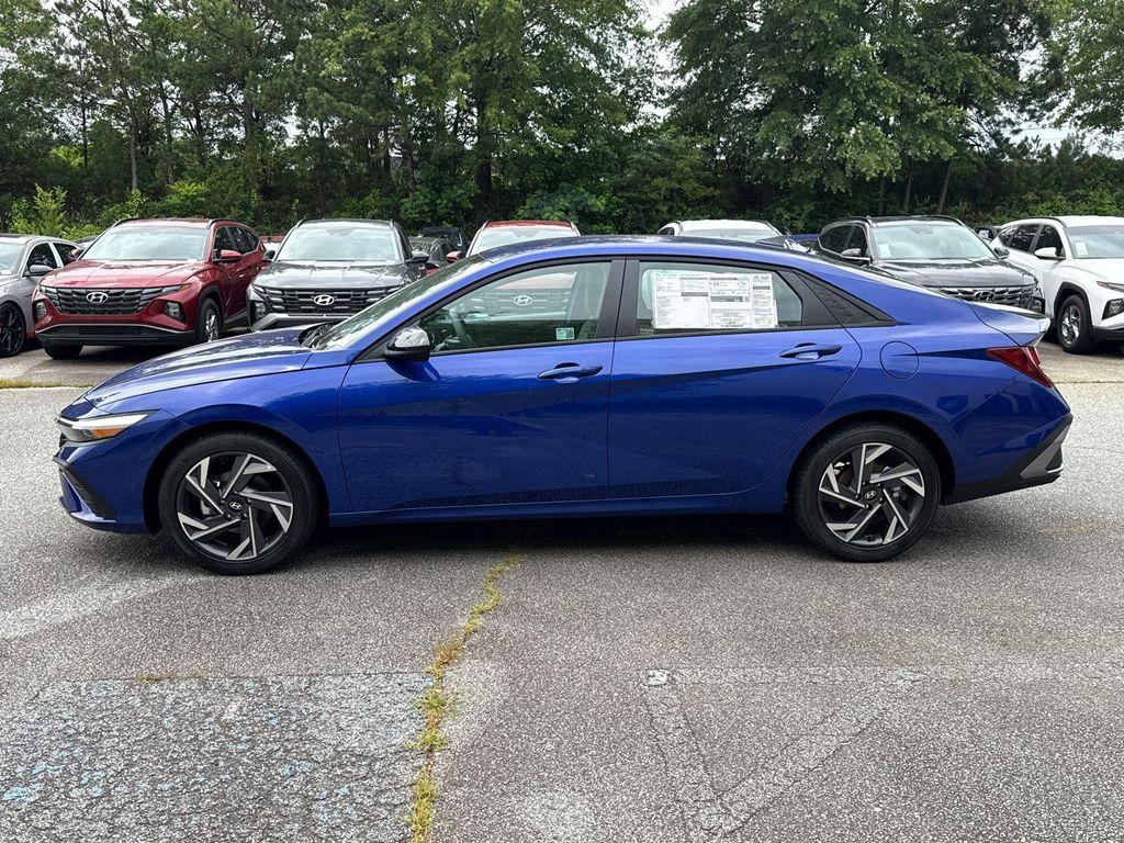 new 2025 Hyundai Elantra car, priced at $23,122