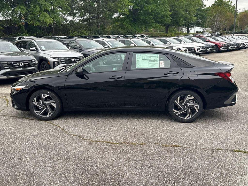 new 2025 Hyundai Elantra car, priced at $23,627