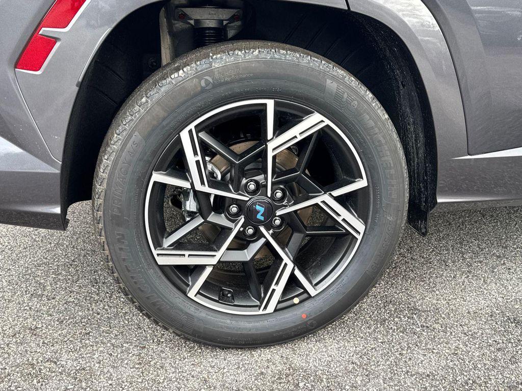 new 2025 Hyundai TUCSON Hybrid car, priced at $36,574