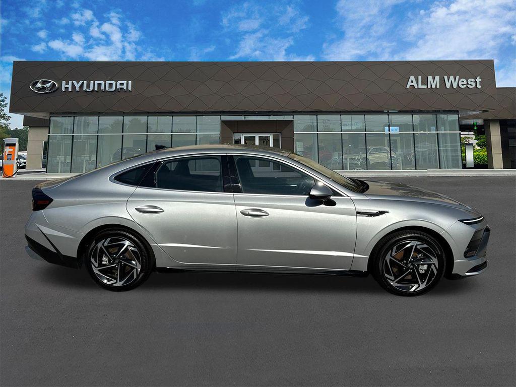 new 2026 Hyundai Sonata car, priced at $28,721