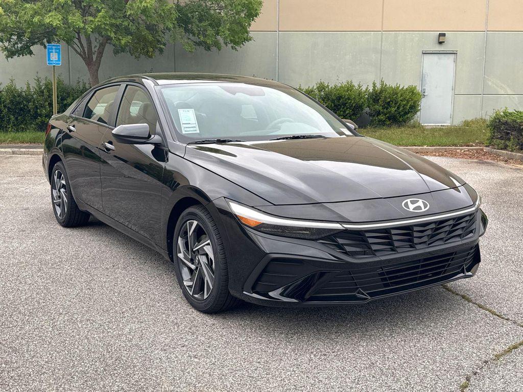 new 2025 Hyundai Elantra car, priced at $23,704