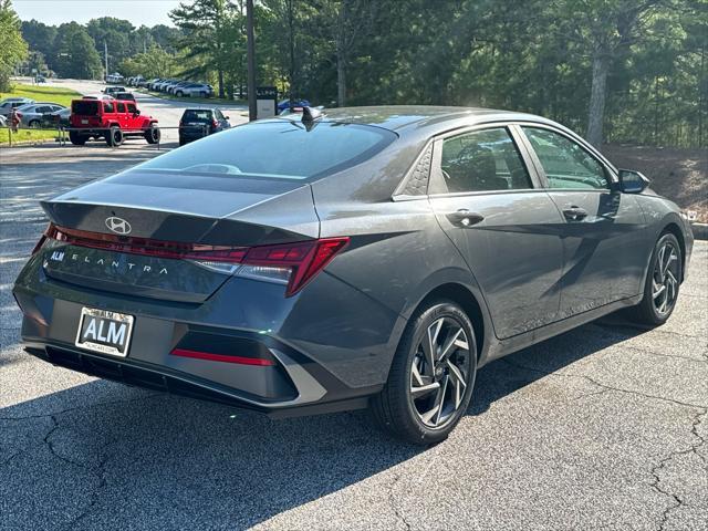 new 2024 Hyundai Elantra car, priced at $19,584