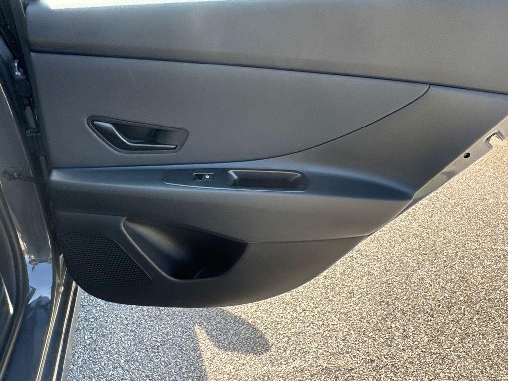 new 2025 Hyundai ELANTRA HEV car, priced at $26,142