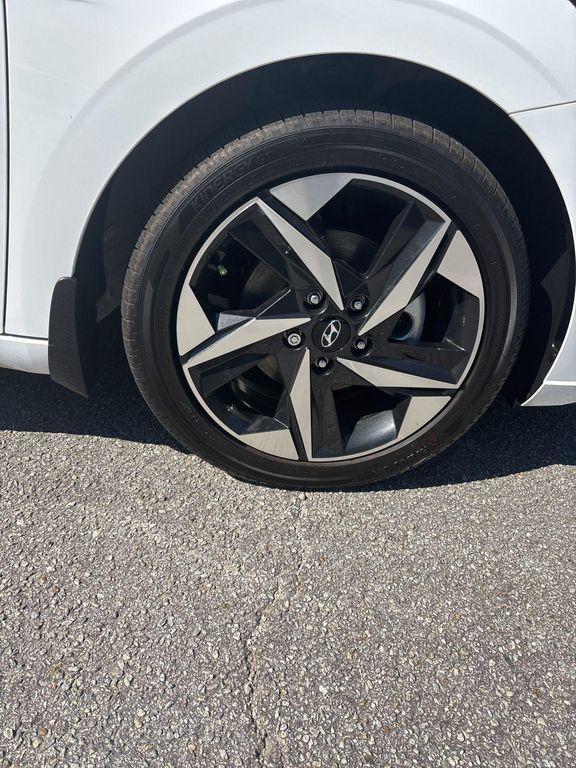 used 2022 Hyundai ELANTRA HEV car, priced at $22,120