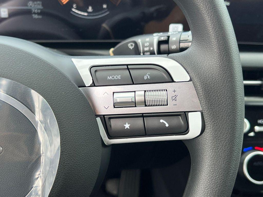 new 2025 Hyundai Tucson car, priced at $26,166