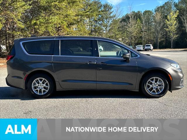 used 2023 Chrysler Pacifica car, priced at $23,420