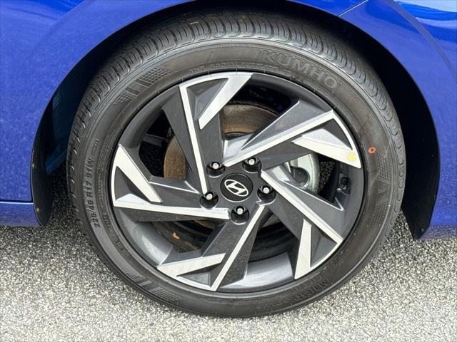 new 2025 Hyundai Elantra car, priced at $23,126