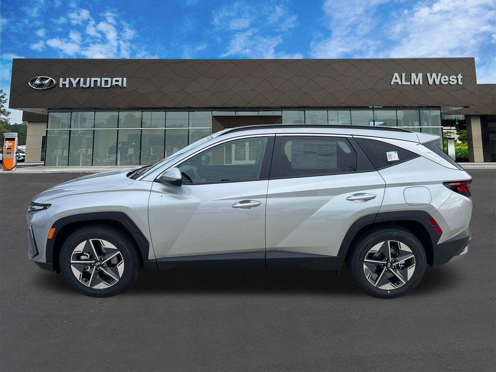 new 2025 Hyundai Tucson car, priced at $26,158